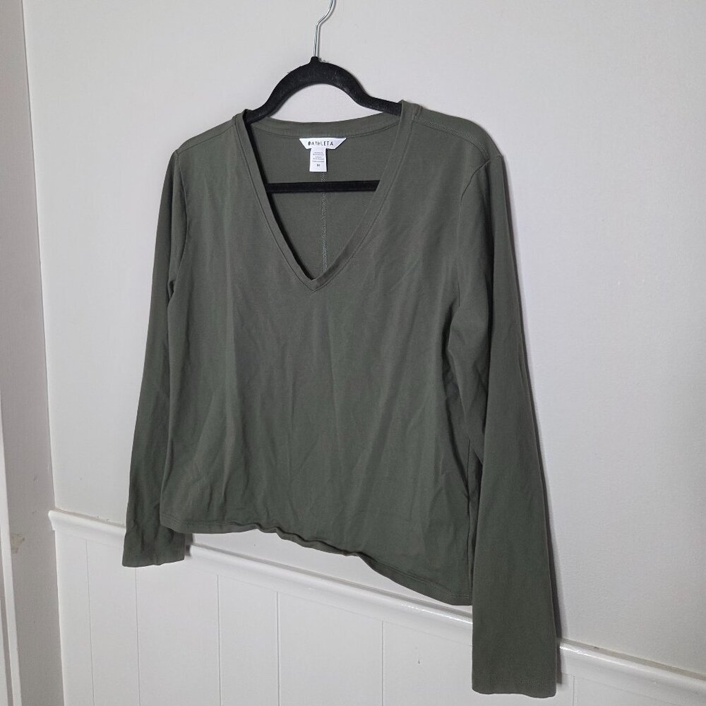 ATHLETA Solid Green Essential V-Neck Top